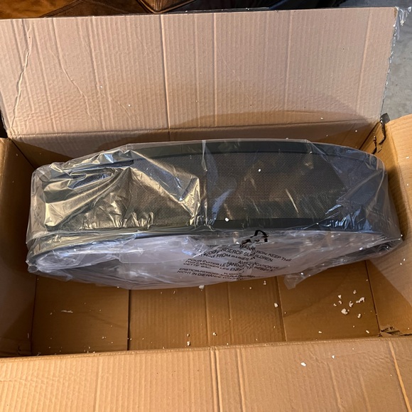 Beautiful Black Ceiling Light - Picture 2 of 8